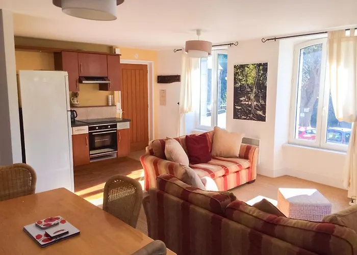 Val Rive - Sisley Apartment